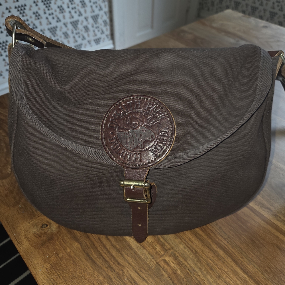 Duluth Pack Medium Shell Purse - Rare Color